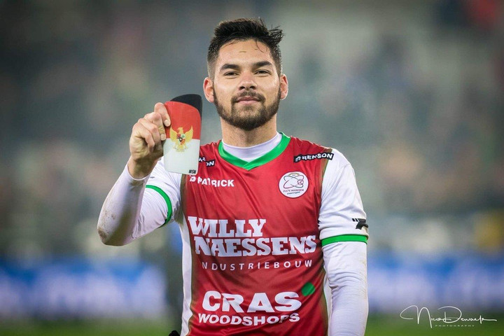 Hoàng tử nhập tịch từng đá ở Ngoại Hạng Anh sắp khoác áo tuyển Indonesia - 2