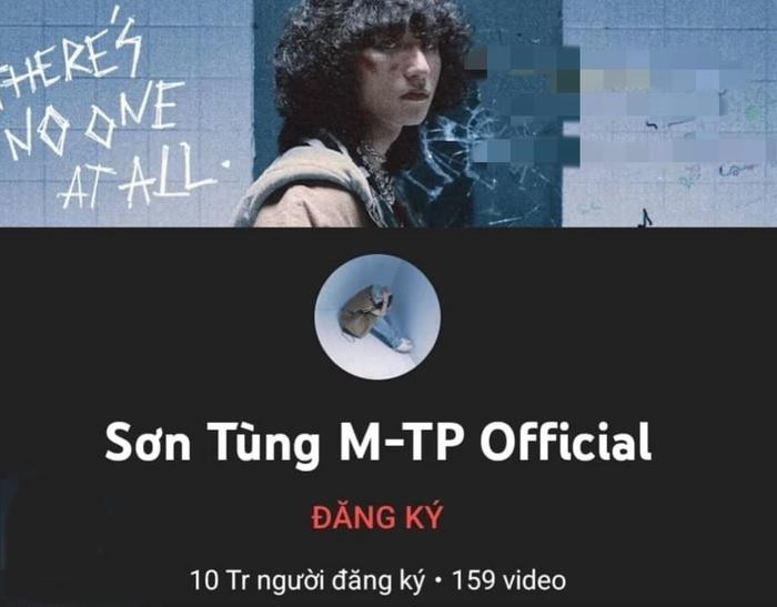 Sơn Tùng là ca sĩ Việt Nam đầu tiên nhận nút kim cương Youtube - 1