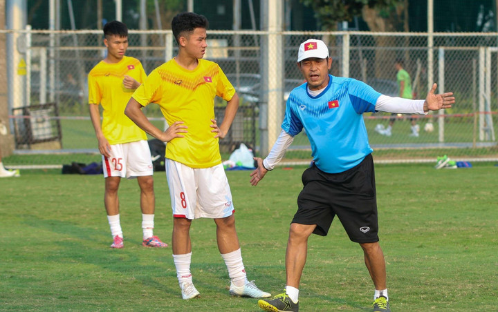 U19 Việt Nam dùng đội hình dự bị đấu U19 Brunei - 1