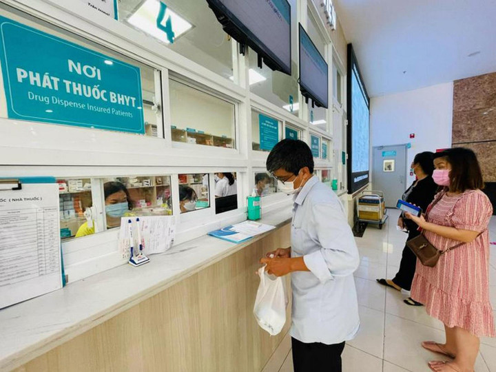 Sở Y tế TP.HCM nêu 3 nguy cơ lớn thách thức cả hệ thống y tế TP - 2