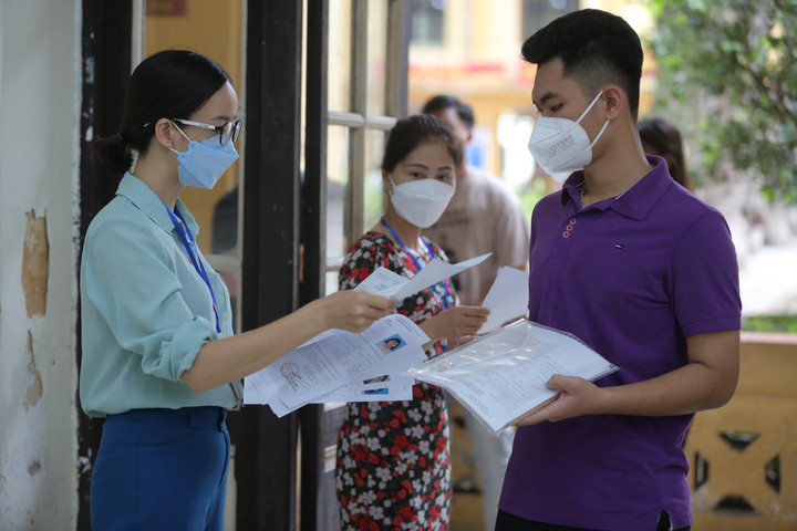 Hơn 11.000 thí sinh chưa làm thủ tục thi tốt nghiệp THPT 2022 - 1