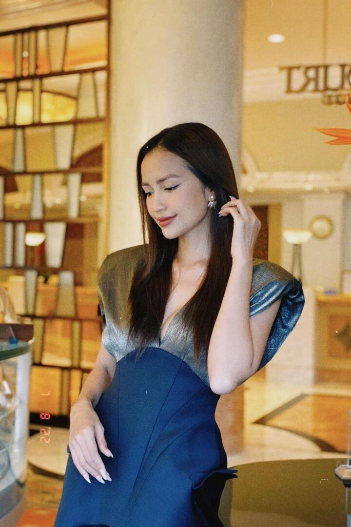 Sao Việt 10/7: Hoa hậu Phạm Hương trở lại showbiz - 6