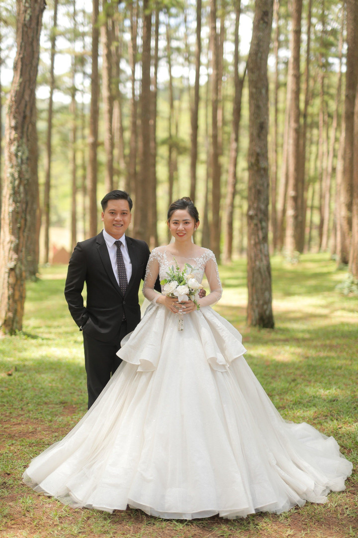 Cặp đôi ‘Hẹn hò tốc độ’ kết hôn thần tốc - 4