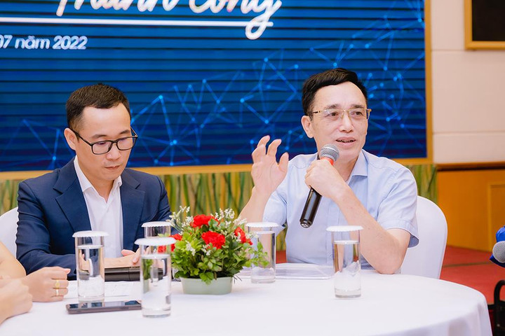 Sinh viên dược ra trường đều chưa thể làm nghề ngay vì chỉ học lý thuyết - 2