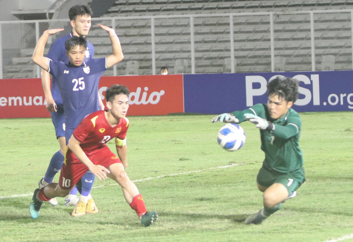 U19 Việt Nam dắt tay U19 Thái Lan vào bán kết U19 Đông Nam Á - 1