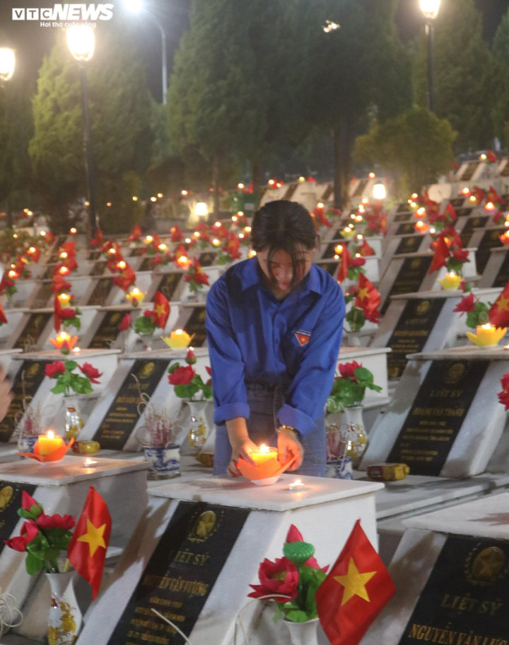 Đại lễ cầu siêu cho anh hùng liệt sỹ ở nghĩa trang Vị Xuyên - 9