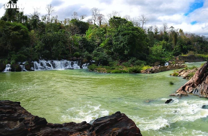 Ảnh: Khám phá vẻ đẹp hoang sơ của dải thác lụa giữa núi rừng Tây Nguyên - 3
