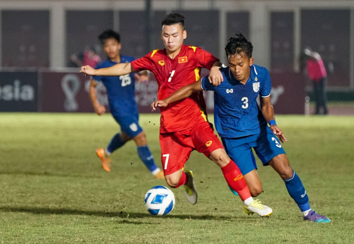 Lịch thi đấu bóng đá hôm nay 15/7: U19 Việt Nam vs U19 Thái Lan - 1