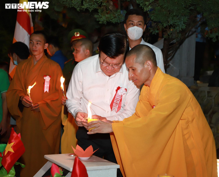 Đại lễ cầu siêu cho anh hùng liệt sỹ ở nghĩa trang Vị Xuyên - 4