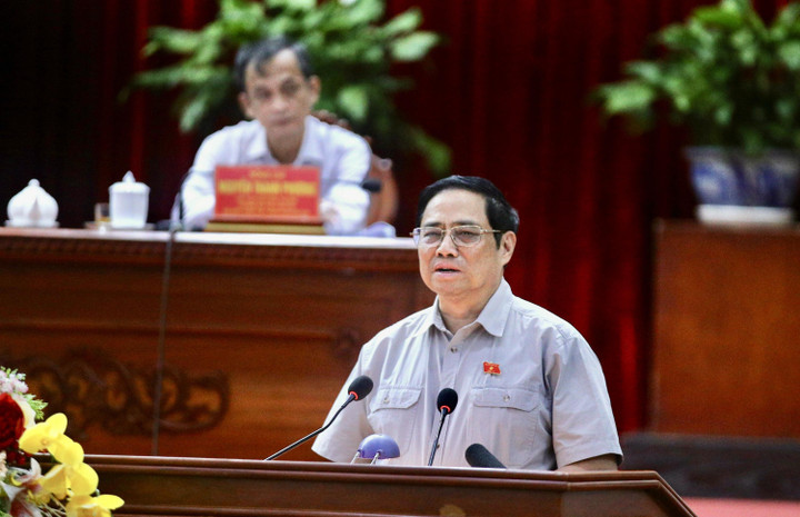 Thủ tướng kêu gọi người dân tích cực tham gia tiêm vaccine phòng COVID-19 - 3