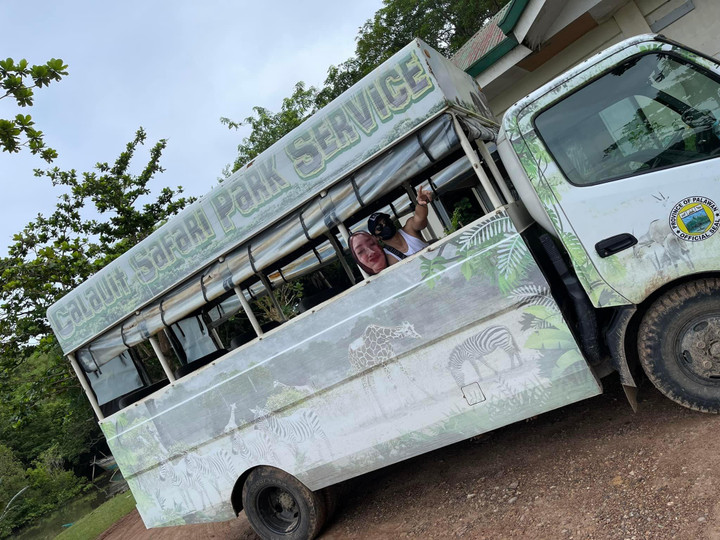 Chàng trai dẫn ‘vợ’ đi du lịch theo cách có 1-0-2: 'Anh chồng quốc dân' là đây! - 3