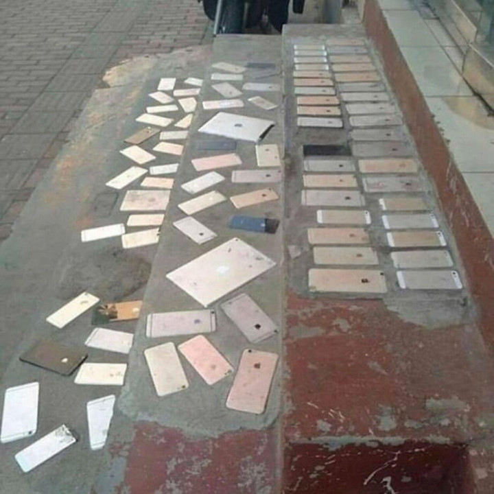 Những pha xử lý 'đi vào lòng đất' khiến dân tình đồng loạt giơ biển 'chê' - 8