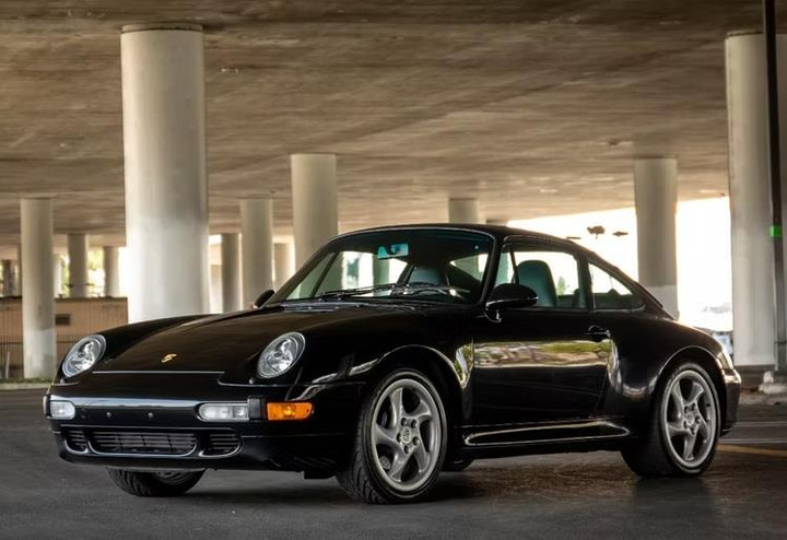 Bộ sưu tập xe đồ sộ của siêu sao Tom Cruise - 5