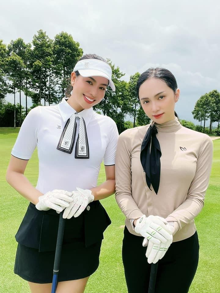 Phạm Hương đánh golf cùng Hương Giang xóa tan tin đồn 'chèn ép' đàn em - 2