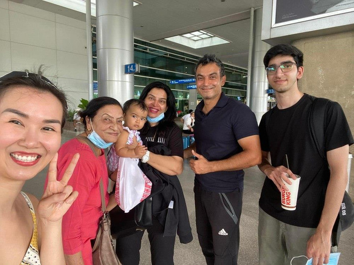 Bất ngờ với màn bốc đồ thôi nôi của con gái ca sĩ Võ Hạ Trâm - 1