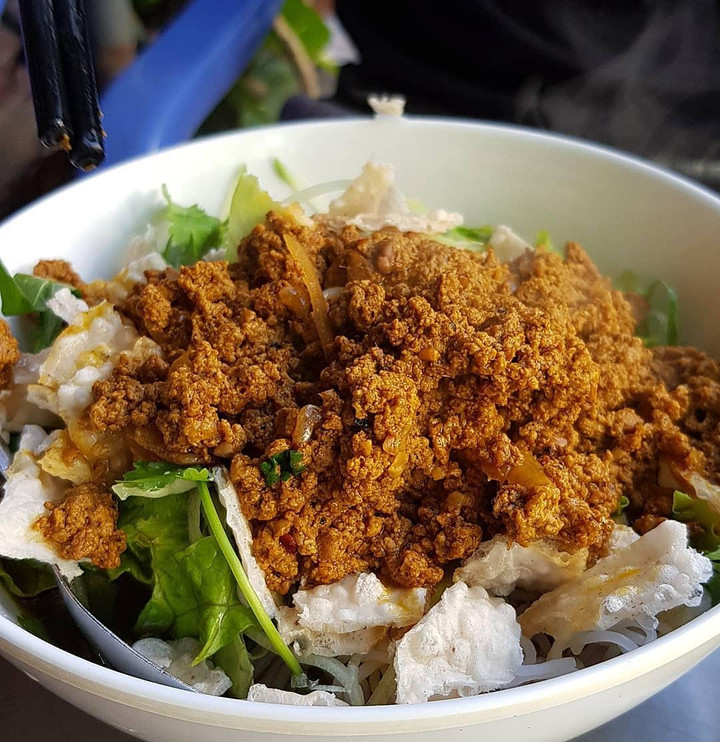 Món ăn nức tiếng Quy Nhơn nhìn ngỡ bún riêu, nếm thử mới thấy hương vị đặc biệt - 3