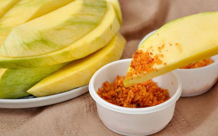 Chuyên gia cảnh báo: Lạm dụng gia vị này đang làm tăng 28% nguy cơ chết sớm hơn - 2