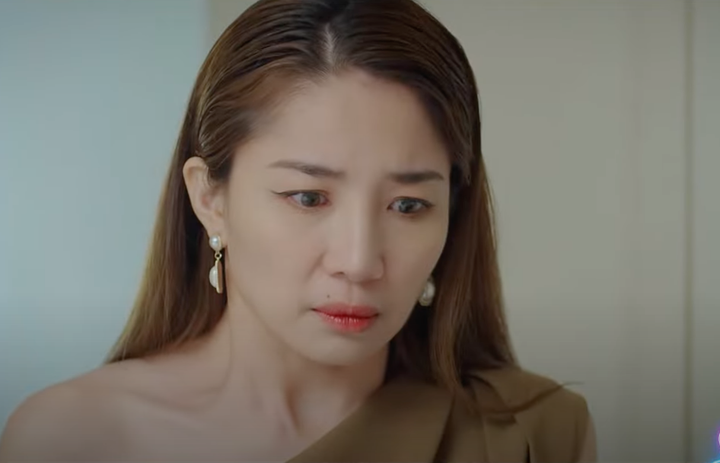 'Thương ngày nắng về' 2 tập 45: Nhật Mai hoảng sợ khi ông Hoàng Long tỉnh lại - 2