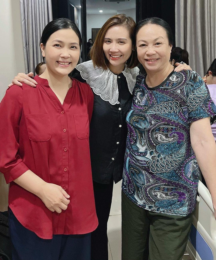 Sao Việt 14/7: Tự Long mếu máo kêu đau sau khi tiêm mũi 4 vaccine COVID-19 - 3