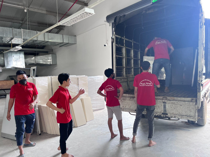 Taxi Tải Kiến Vàng - dịch vụ taxi tải giá rẻ tại TP.HCM - 1