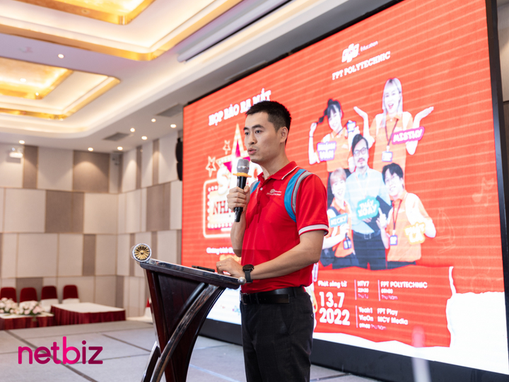 Misthy, Khánh Vân, Phát La và Nicky 'quậy tung' khi thành sinh viên đại học - 6