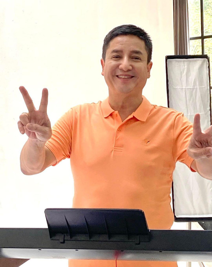 Sao Việt 15/7: NSND Công Lý tự hào khoe con trai, MC Thu Hoài mang bầu - 8