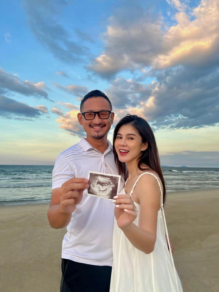 Sao Việt 15/7: NSND Công Lý tự hào khoe con trai, MC Thu Hoài mang bầu - 3