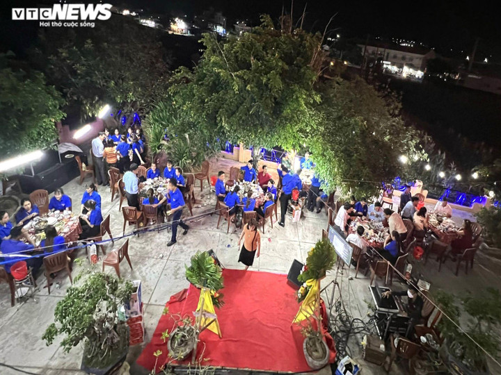 Đến Lý Sơn, đã mắt cảnh đẹp và đã… miệng hải sản ít nơi sánh kịp - 4