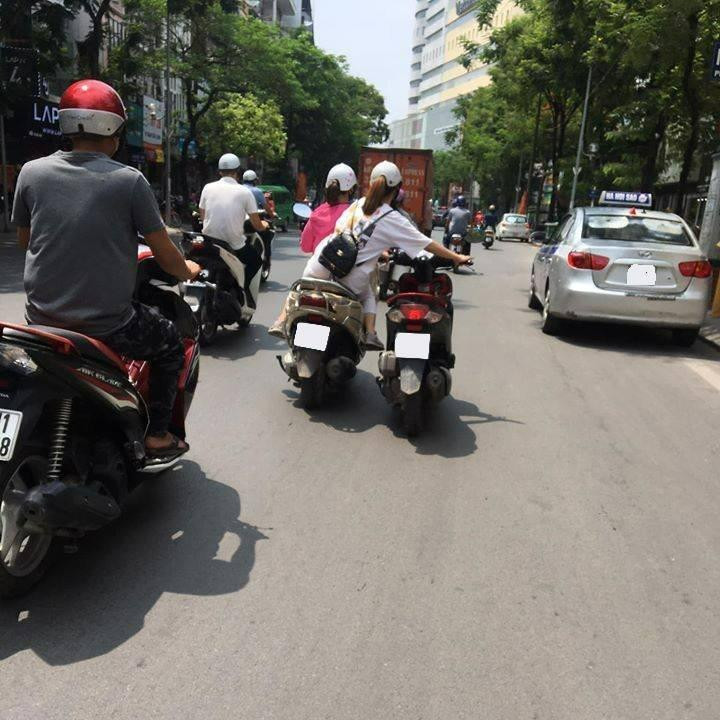 Bi hài những pha dừng đèn đỏ lạ lùng khiến người đi đường không thể không nhìn - 8