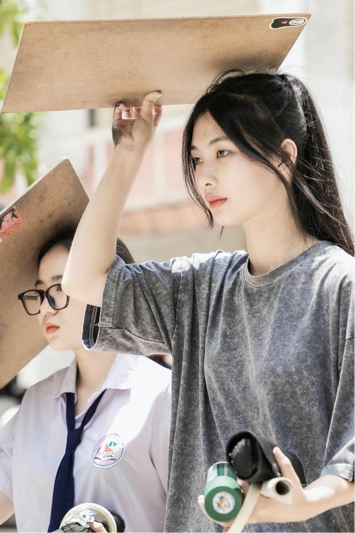 Hơn 3.000 thí sinh vác bảng vẽ dự thi năng khiếu Đại học Kiến trúc Hà Nội - 5