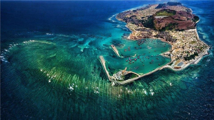 Đến Lý Sơn, đã mắt cảnh đẹp và đã… miệng hải sản ít nơi sánh kịp - 1