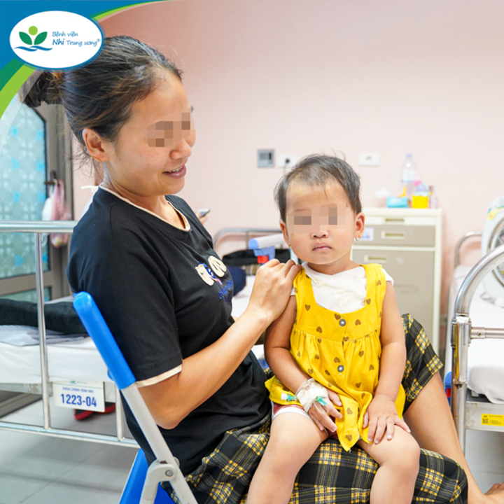 Trẻ nguy kịch do chữa bỏng sai: Bác sĩ gợi ý cách sơ cứu chuẩn nhất - 1