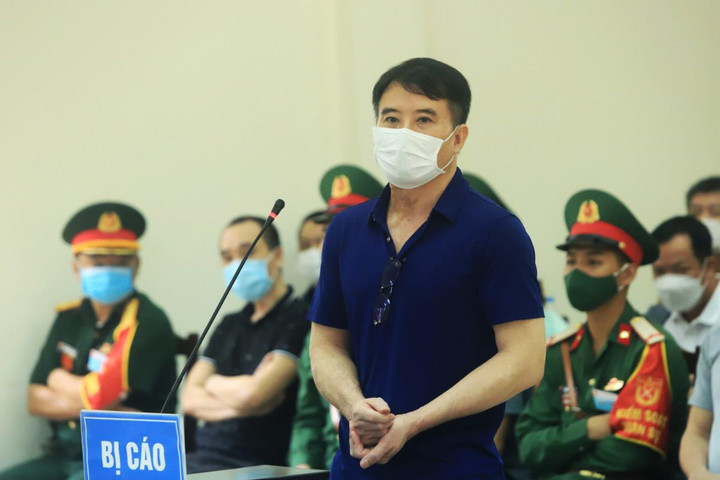 Cựu Đại tá Biên phòng mong được 'trùm' xăng lậu nói ra sự thật - 1