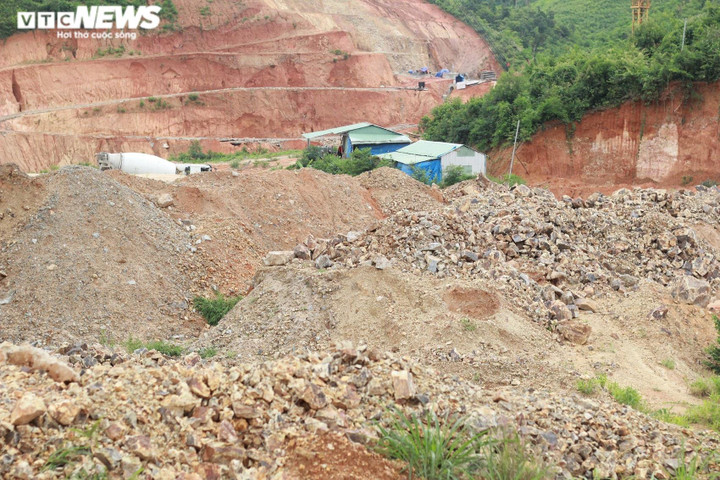 Cận cảnh dự án hồ chứa nước hơn 550 tỷ đồng ở Kon Tum chậm tiến độ - 7