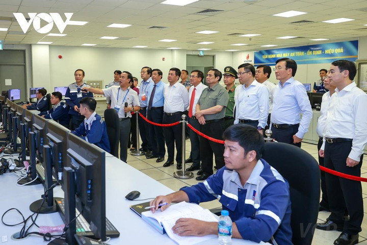 Thủ tướng dự lễ khánh thành nhà máy nhiệt điện 2 tỷ USD - 5