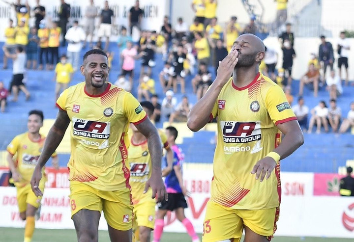 Thua đậm CLB Thanh Hoá, CLB Sài Gòn chìm sâu tại V-League 2022 - 1