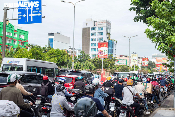 TP.HCM sắp khởi công các dự án 'giải cứu' kẹt xe khu vực sân bay Tân Sơn Nhất - 13