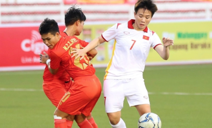 Tuyển nữ Việt Nam thất bại ở AFF Cup, HLV Mai Đức Chung xin nhận trách nhiệm - 1