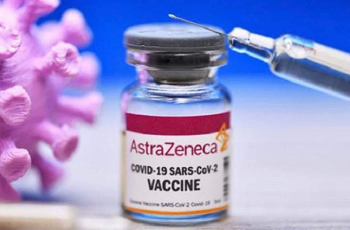 Vaccine COVID-19 cứu sống khoảng 20 triệu người trong năm đầu đại dịch - 1