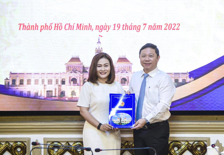 Nhà báo Nguyễn Thị Thu Hà làm Tổng Biên tập Tạp chí Du lịch TP.HCM - 1