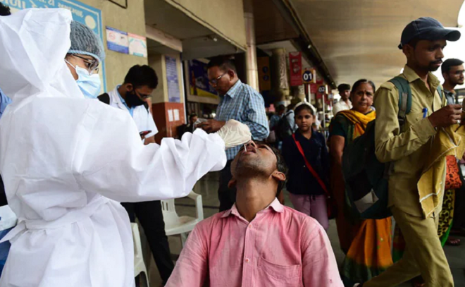 COVID-19 còn lâu mới chấm dứt? - 2