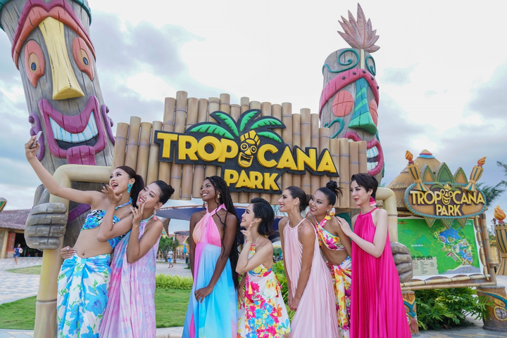 Các hoa hậu khám phá đại lộ shophouse NovaWorld Ho Tram - 6