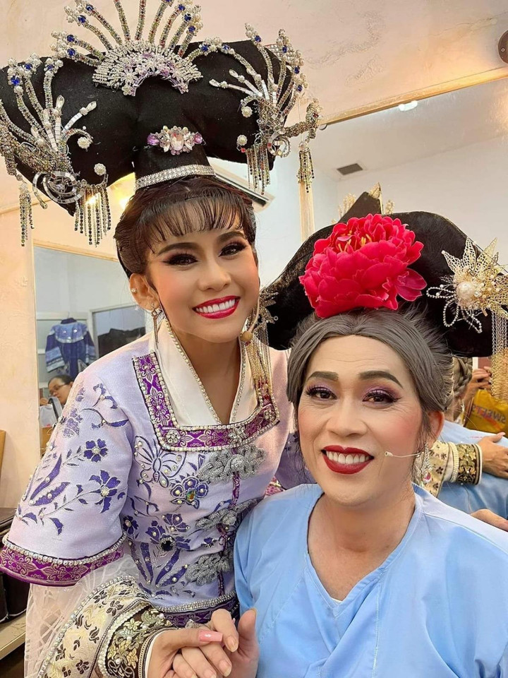 Hoài Linh và đoàn cải lương tuồng cổ Huỳnh Long ra miền Trung biểu diễn miễn phí - 5