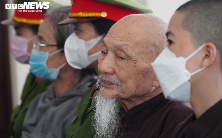 Ngày mai, tòa mở lại phiên xét xử Lê Tùng Vân và đồng phạm - 1