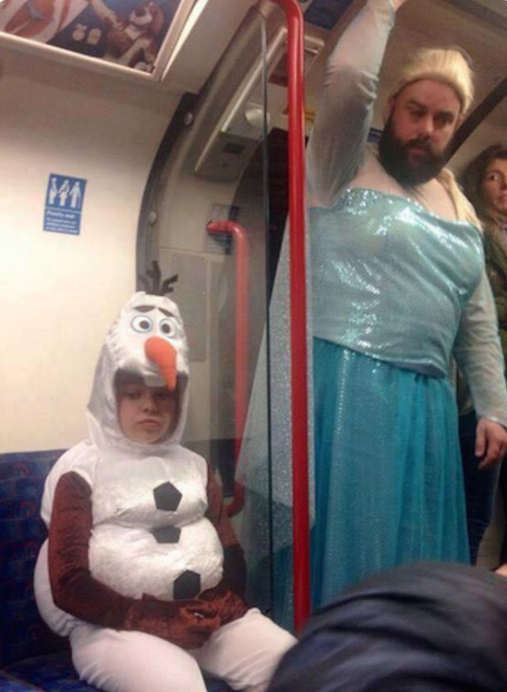 Cười ngất trước muôn kiểu nuông chiều ‘con gái rượu’ của các ông bố - 6