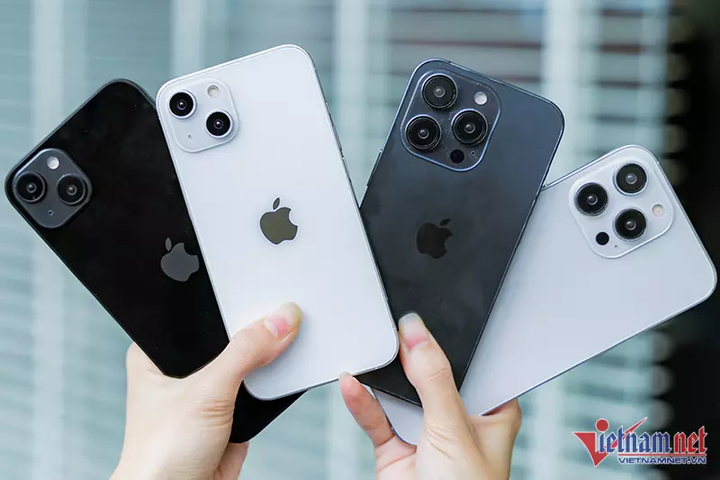 Loạt mô hình iPhone 14 vừa xuất hiện tại thị trường Việt Nam - 9