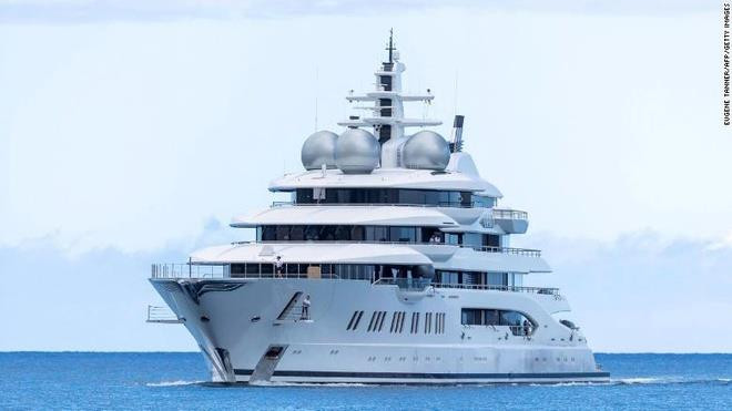 Mỹ thu giữ quả trứng báu vật từ du thuyền của tài phiệt Nga - 1