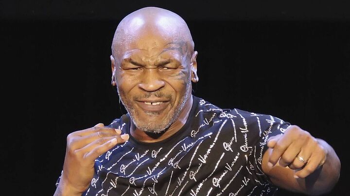 Mike Tyson: Sợ hãi mọi thứ và 'dự cảm' về cái chết - 2