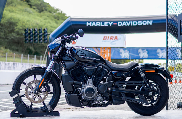 Cận cảnh Harley-Davidson Nightster vừa ra mắt, giá từ 579 triệu đồng - 1