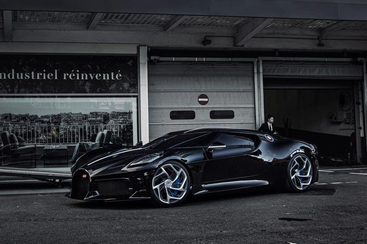 Siêu xe 19 triệu USD Bugatti La Voiture Noire đã có biển số - 5